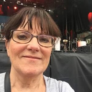 Meet your Posher, Christine